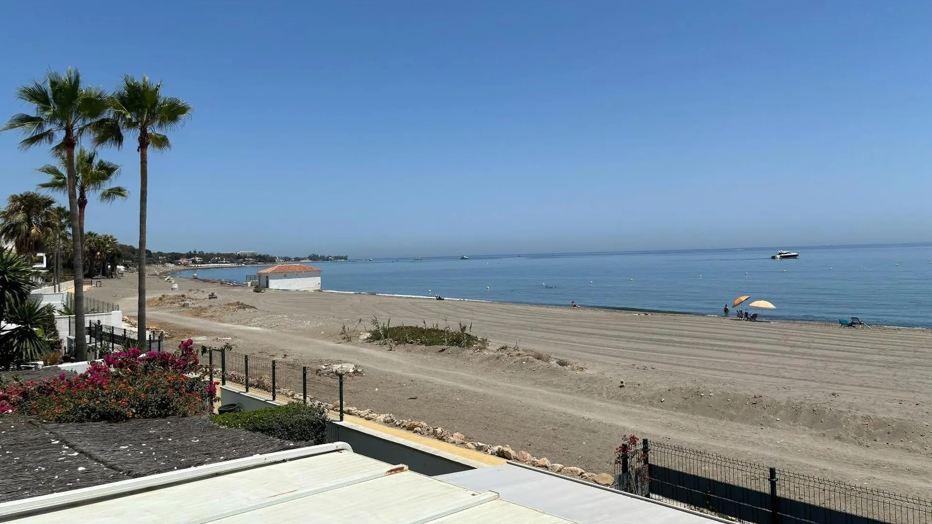 Beach House El Saladillo location